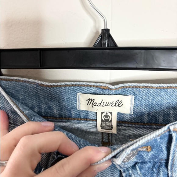 Madewell the perfect vintage jeans size 24 light wash raw hem high rise - Picture 4 of 10